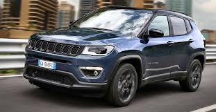 imagen de la jeep compass de frente