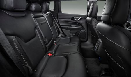 imagen que muestra el tapizado de la jeep compass