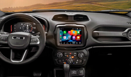 imagen del interior de la jeep renegade